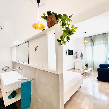 Villa Di Nera Apartments Palermo Bagian luar foto